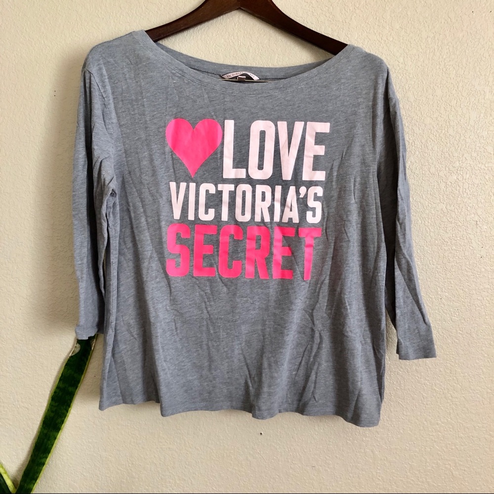🛍 Gray Shirt Top